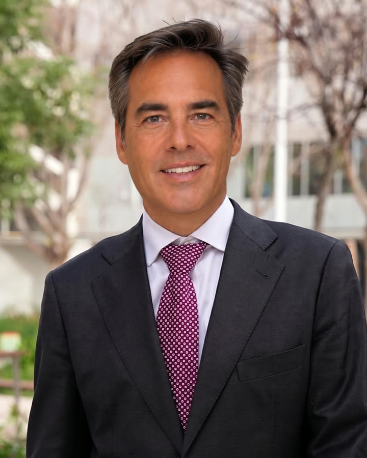 Marçal Lorente sonriendo